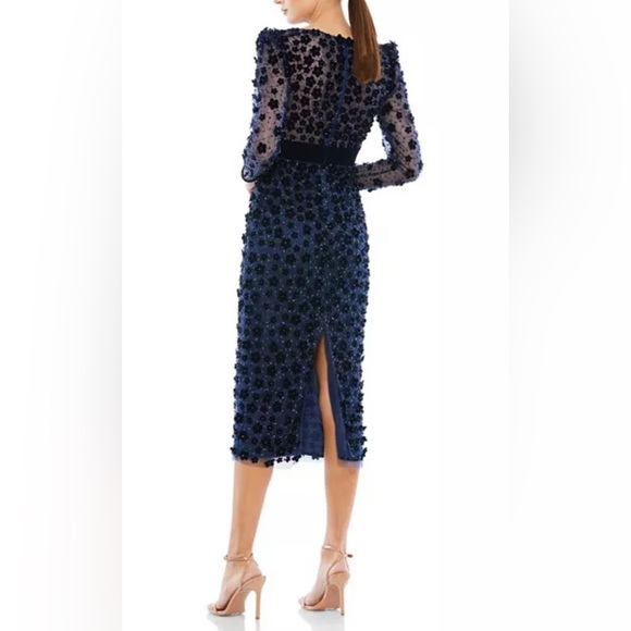 Mac DuggalEmbellished V-Neck Illusion Long Sleeve Column Midi, size 12 - Picture 3 of 9